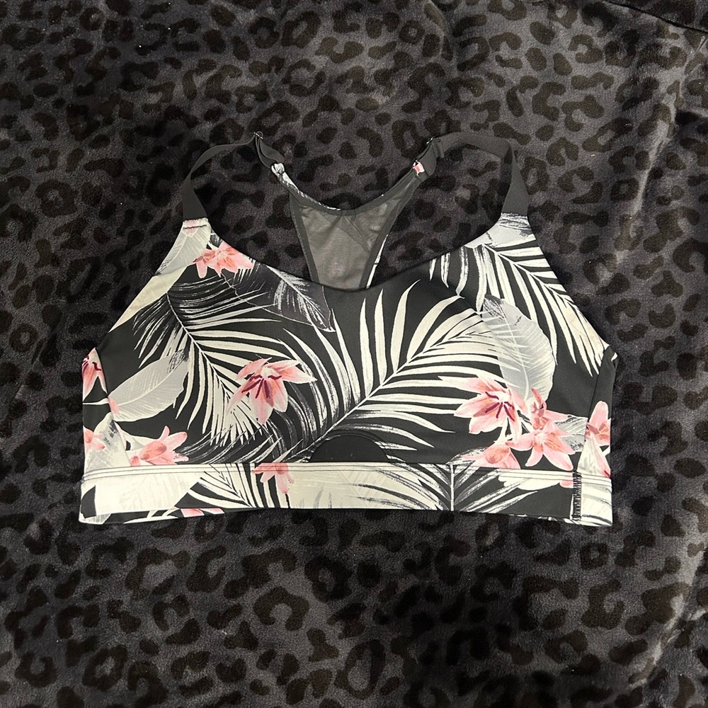 VS sport sports bra